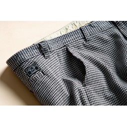 DARK SEAS BERMUDA HILL CHINO black