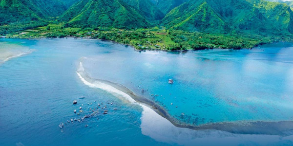 Le magnifique spot de Teahupoo